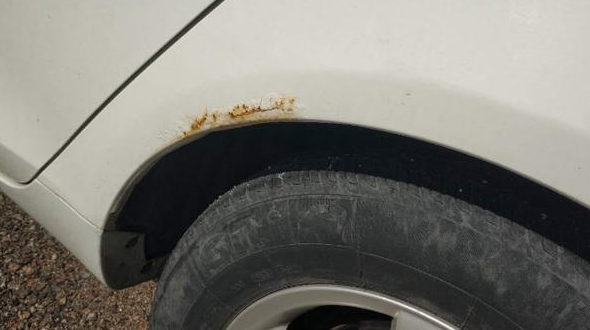 汽車劃痕生銹