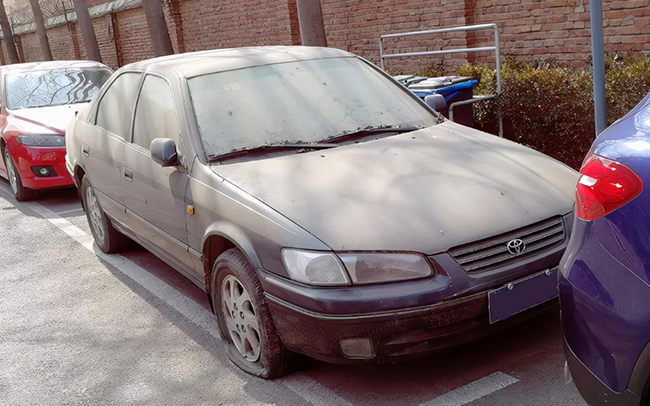 車輛長久停放-僵尸車